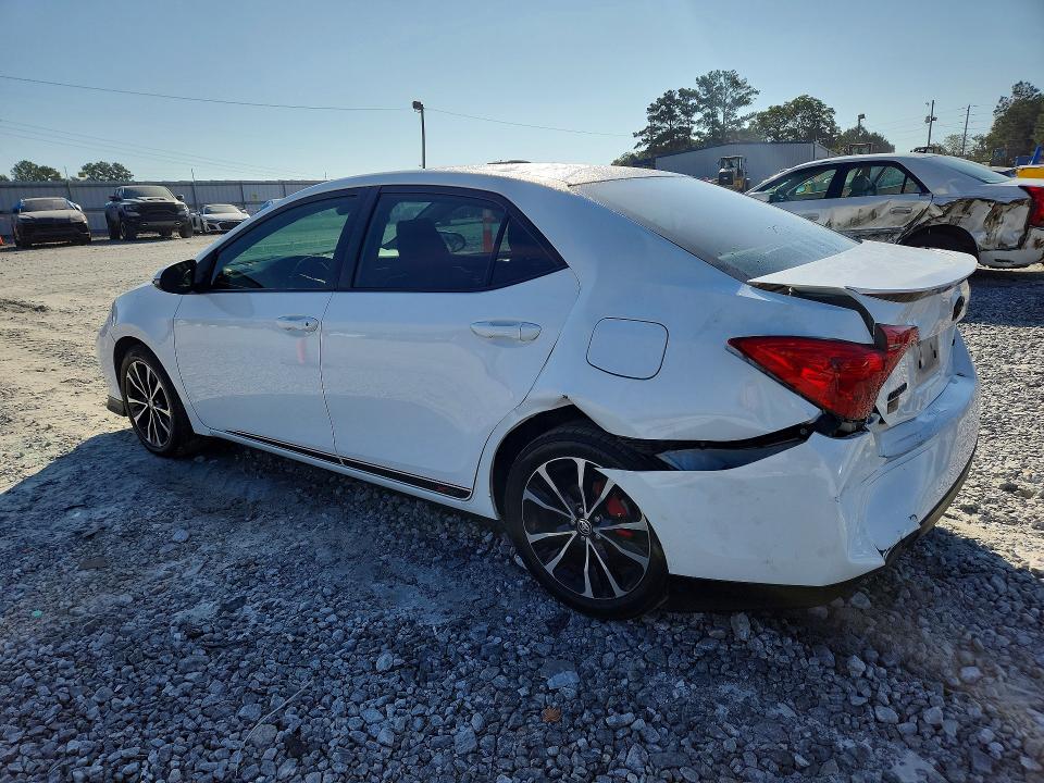 Продажа на аукционе авто 2018 Toyota Corolla, vin: 5YFBURHE0JP761636, номер лота: 69159136