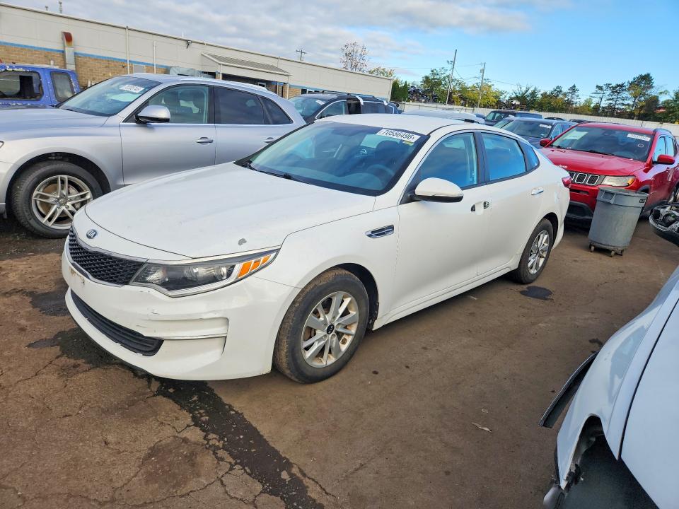 Продажа на аукционе авто 2016 Kia Optima, vin: 5XXGT4L38GG033825, номер лота: 70556496