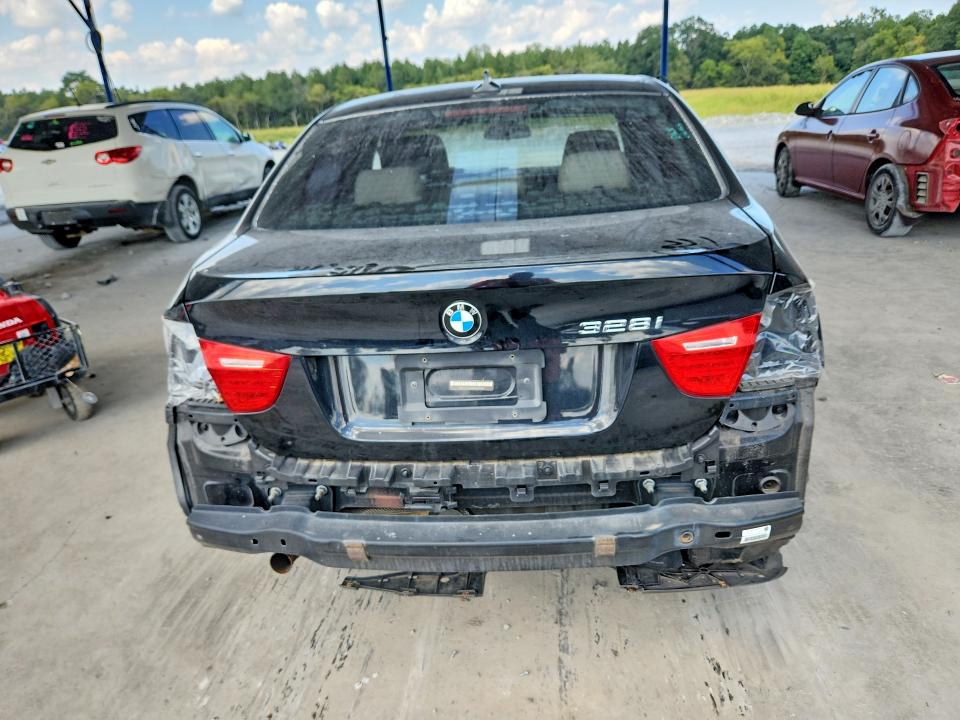 Продажа на аукционе авто 2011 Bmw 328, vin: WBAPH5G59BNM81942, номер лота: 68841326