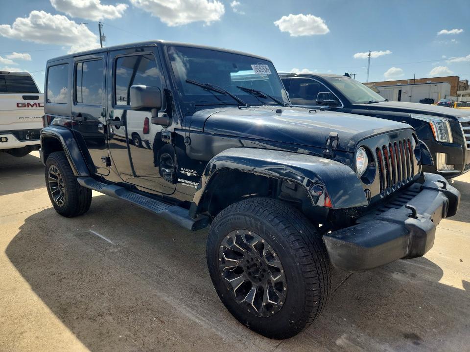 69357636 :رقم المزاد ، 1C4BJWEG3HL696314 vin ، 2017 Jeep Wrangler Unlimited مزاد بيع