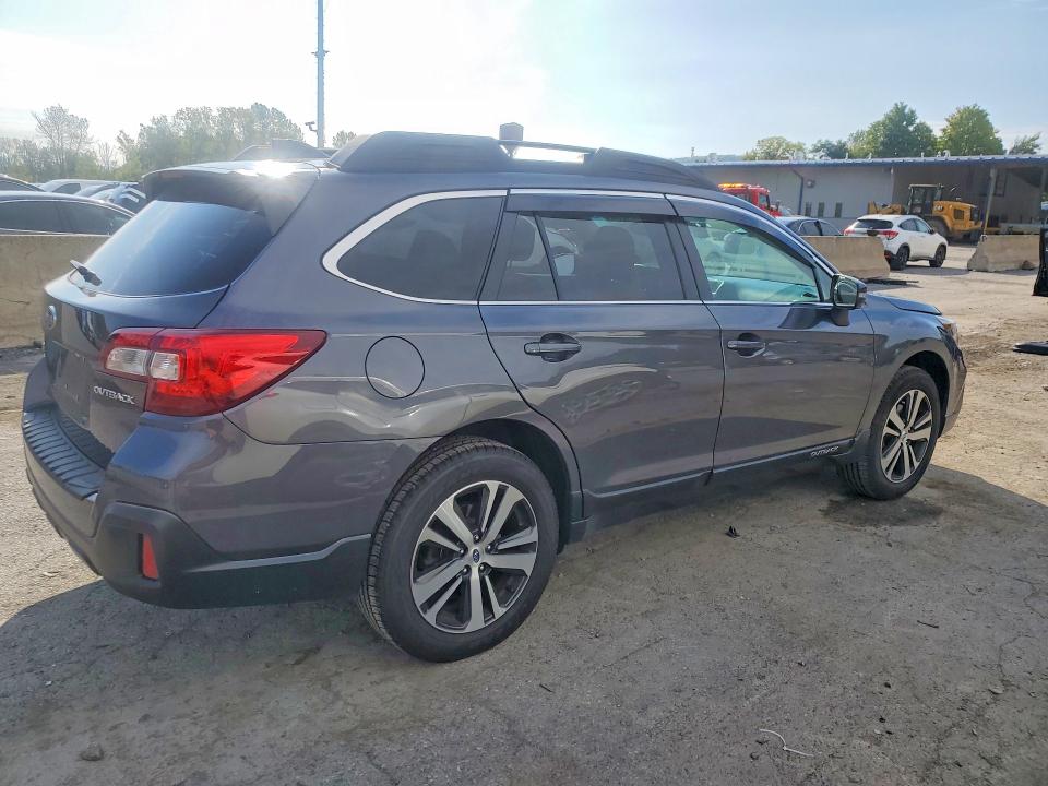 Продаж на аукціоні авто 2018 Subaru Outback, vin: 4S4BSAKC8J3366784, номер лоту: 69340706