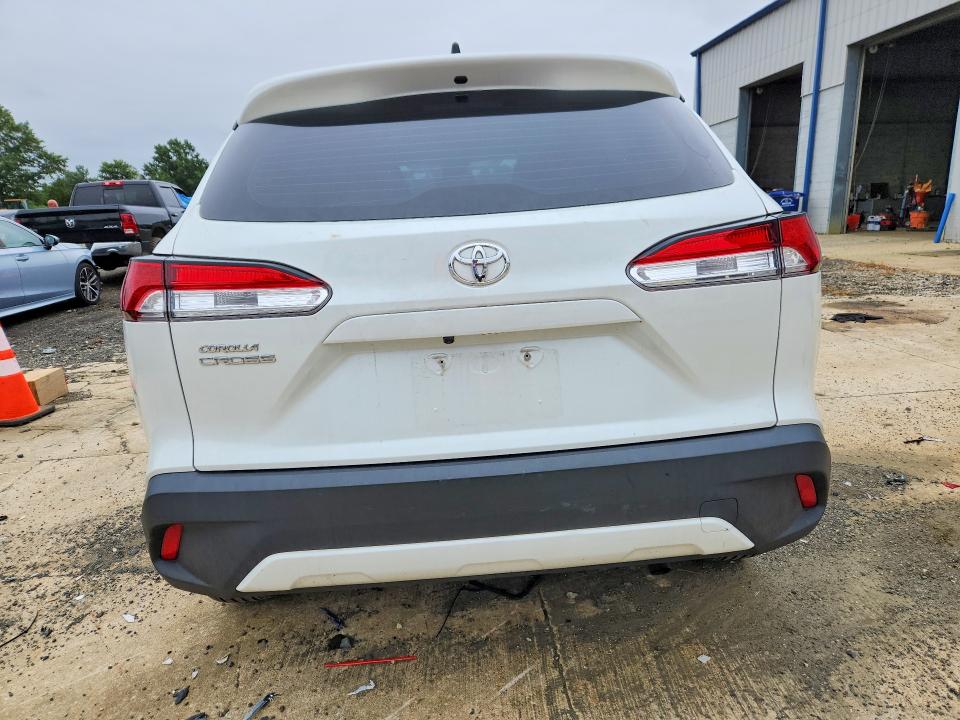 Продаж на аукціоні авто 2022 Toyota Corolla Cross, vin: 7MUAAAAG7NV010795, номер лоту: 67202046
