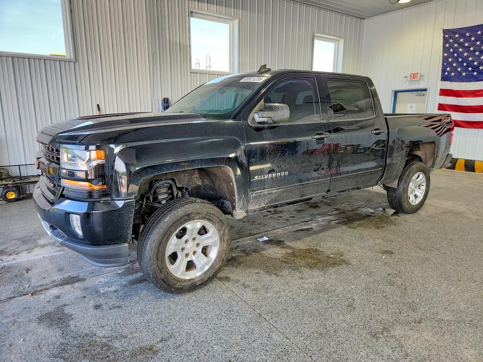 Продажа на аукционе авто 2017 Chevrolet Silverado, vin: 3GCUKREC1HG185704, номер лота: 68921236