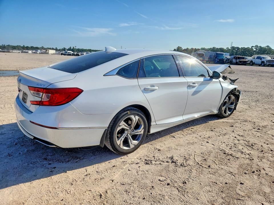 2019 Honda Accord მანქანა იყიდება აუქციონზე, vin: 1HGCV1F57KA006982, აუქციონის ნომერი: 69013326