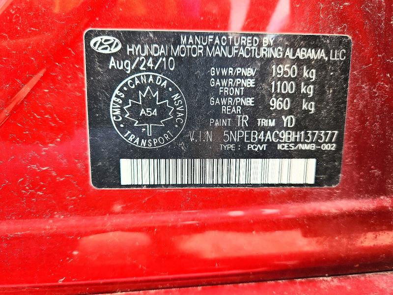 67679286 :رقم المزاد ، 5NPEB4AC9BH137377 vin ، 2011 Hyundai Sonata مزاد بيع