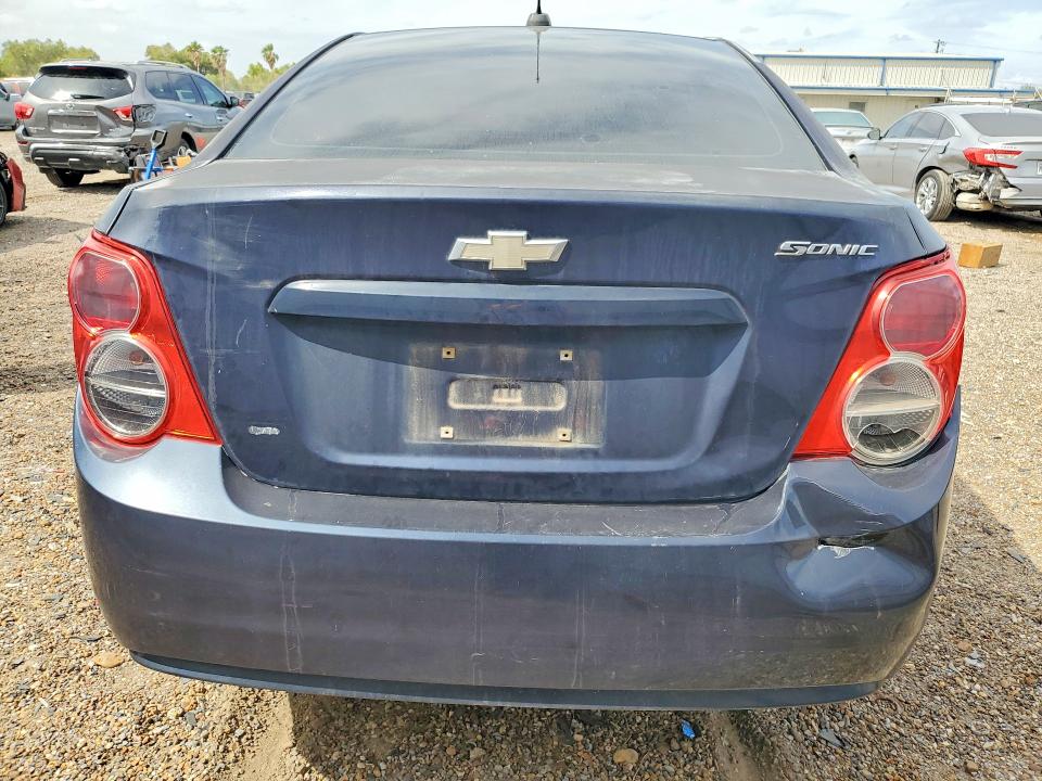 Продажа на аукционе авто 2015 Chevrolet Sonic, vin: 1G1JA5SHXF4114499, номер лота: 69172416
