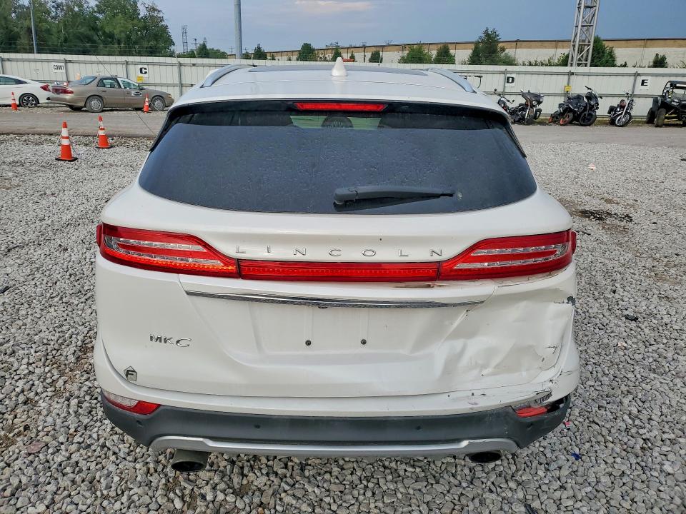 2019 Lincoln Mkc მანქანა იყიდება აუქციონზე, vin: 5LMCJ3D99KUL09359, აუქციონის ნომერი: 68047626