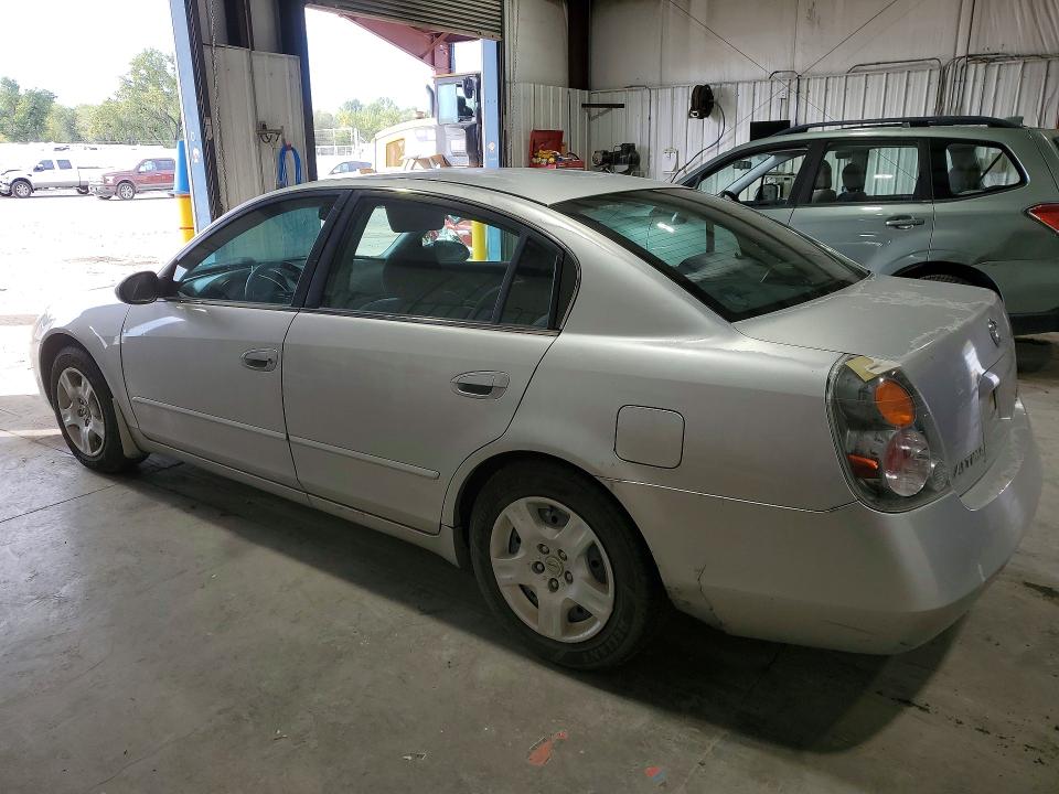 2002 Nissan Altima მანქანა იყიდება აუქციონზე, vin: 1N4AL11D62C235464, აუქციონის ნომერი: 71052086