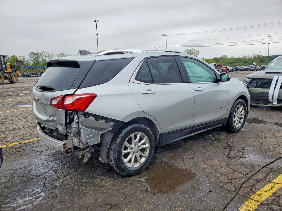 68749146 :رقم المزاد ، 2GNAXJEV3J6327373 vin ، 2018 Chevrolet Equinox مزاد بيع
