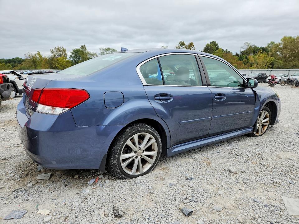2014 Subaru Legacy მანქანა იყიდება აუქციონზე, vin: 4S3BMBC67E3014573, აუქციონის ნომერი: 70154776