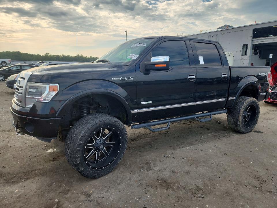 67248256 :رقم المزاد ، 1FTFW1ET8DFA73296 vin ، 2013 Ford F150 مزاد بيع