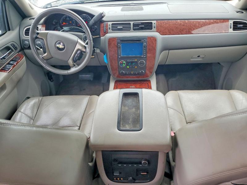 70220816 :رقم المزاد ، 3GNVKGE03AG102379 vin ، 2010 Chevrolet Avalanche مزاد بيع