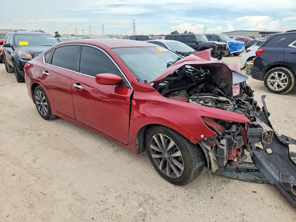 2017 Nissan Altima მანქანა იყიდება აუქციონზე, vin: 1N4AL3AP1HN308405, აუქციონის ნომერი: 68638396
