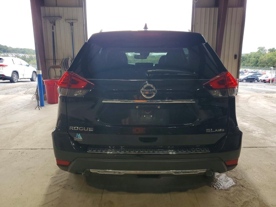 Продаж на аукціоні авто 2017 Nissan Rogue, vin: 5N1AT2MV7HC797964, номер лоту: 70237576
