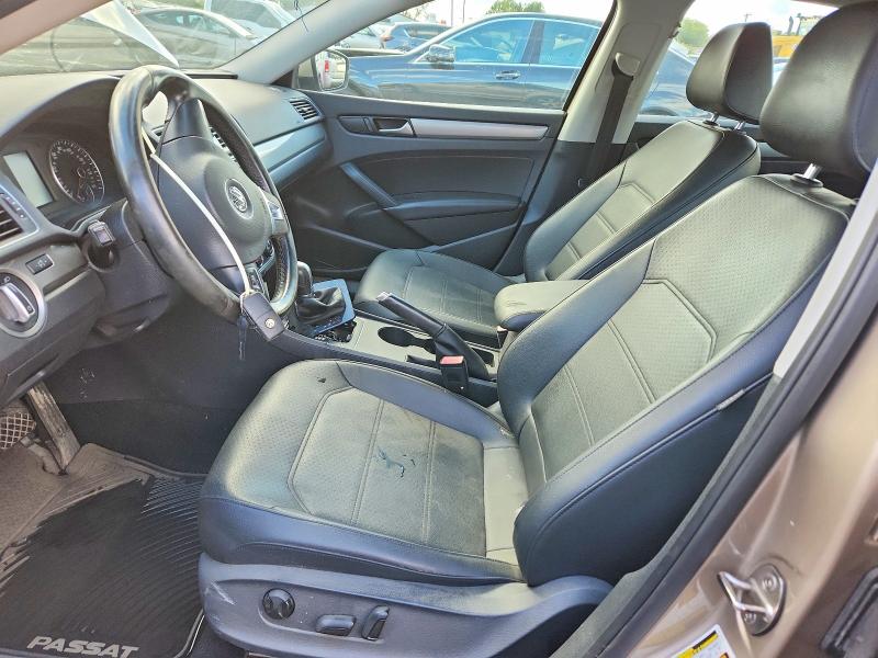 Продажа на аукционе авто 2015 Volkswagen Passat, vin: 1VWAT7A39FC109879, номер лота: 69396076