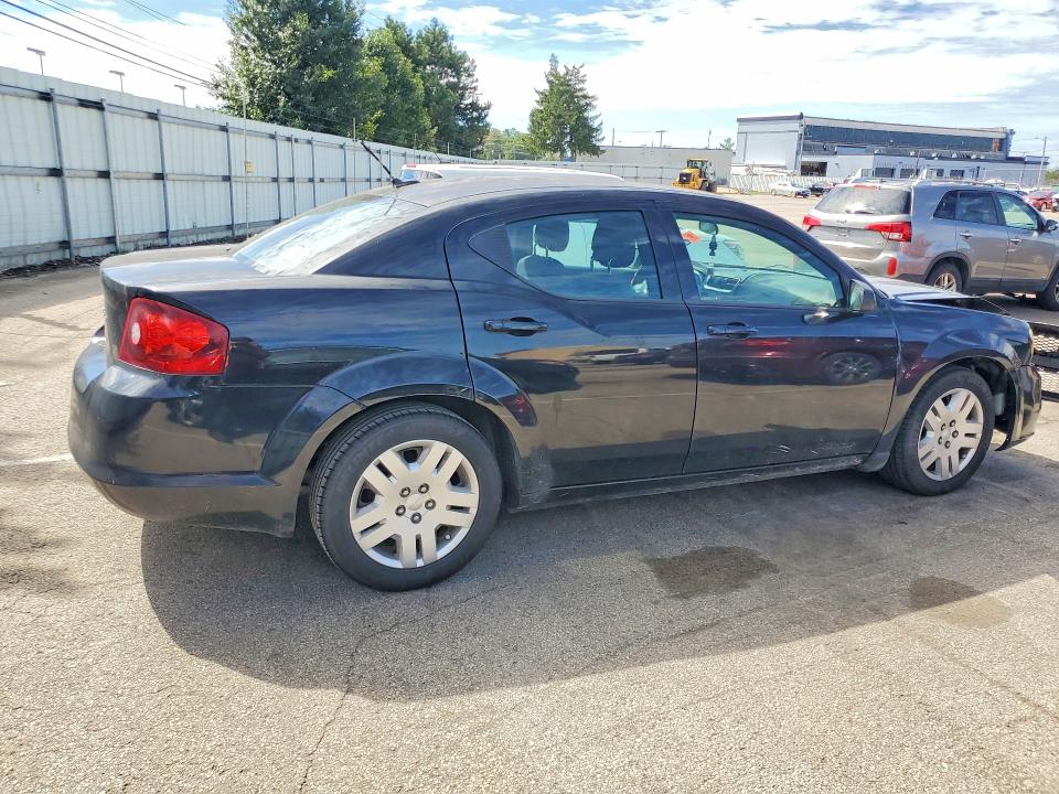 70587656 :رقم المزاد ، 1C3CDZAB2EN189349 vin ، 2014 Dodge Avenger مزاد بيع