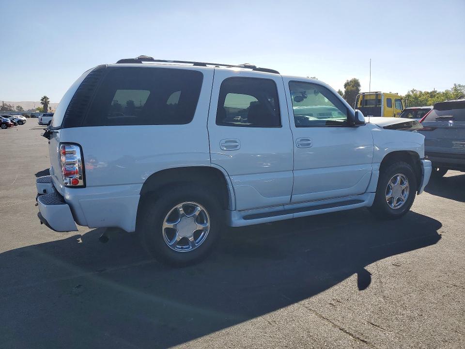69068056 :رقم المزاد ، 1GKEK63U93J229975 vin ، 2003 Gmc Yukon مزاد بيع