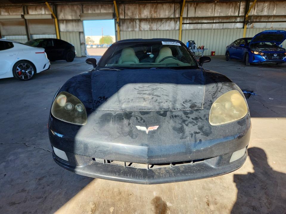 Продажа на аукционе авто 2005 Chevrolet Corvette, vin: 1G1YY24U155132367, номер лота: 70374416