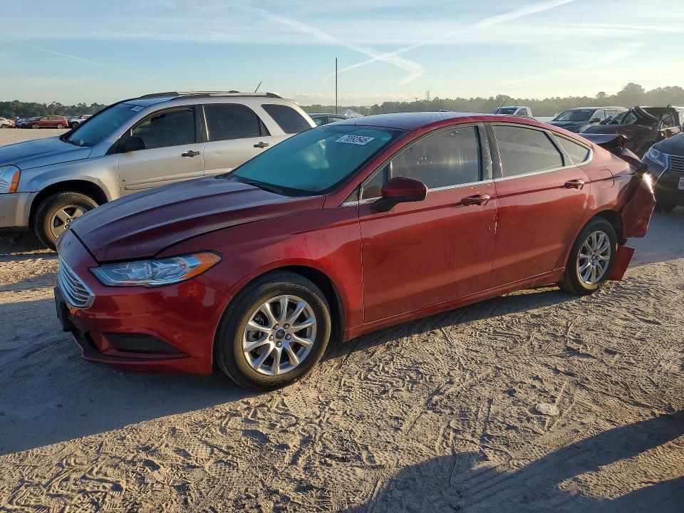 Продаж на аукціоні авто 2017 Ford Fusion, vin: 3FA6P0G77HR397233, номер лоту: 70892646