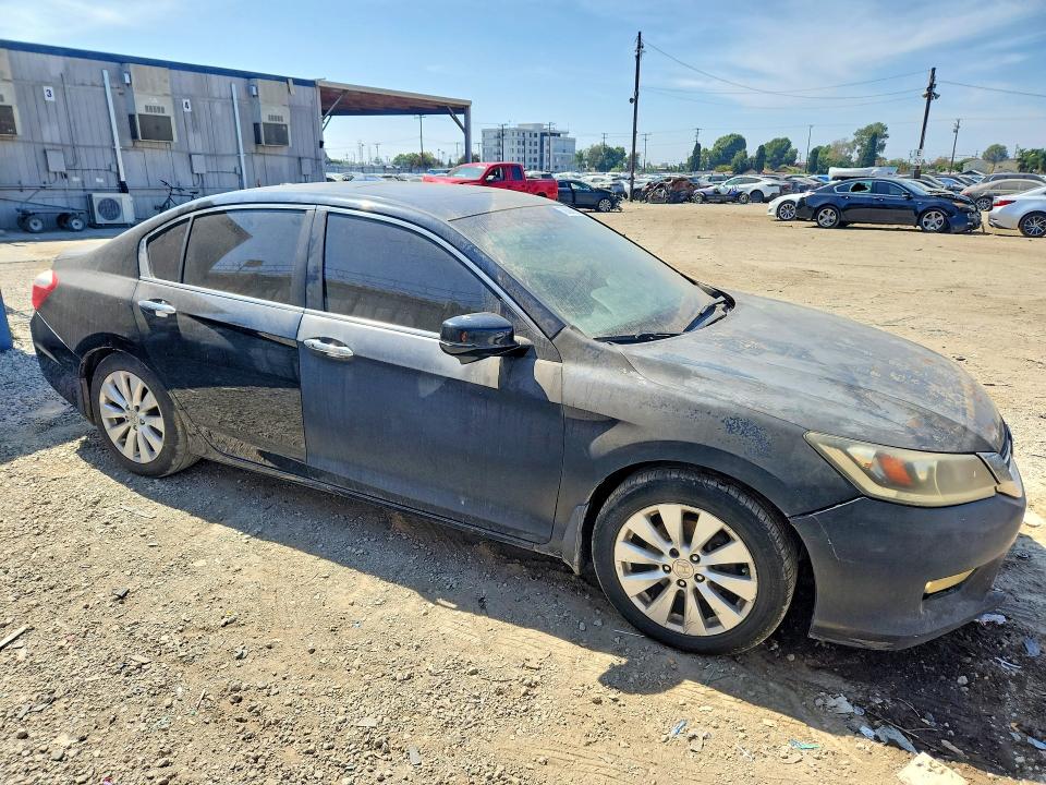 Продажа на аукционе авто 2013 Honda Accord, vin: 1HGCR2F8XDA033116, номер лота: 70606756