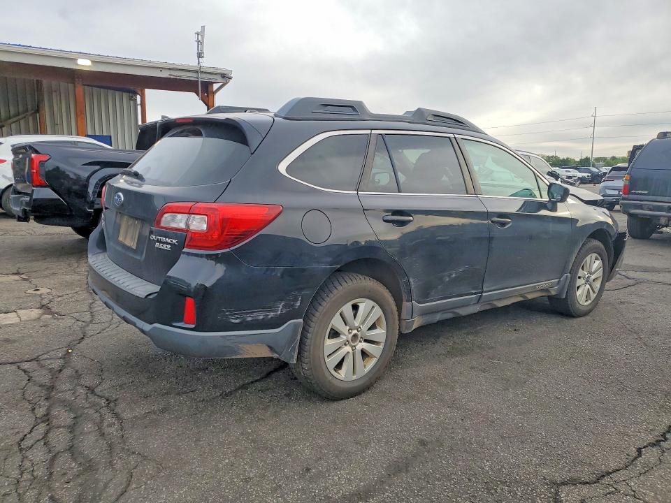 2015 Subaru Outback მანქანა იყიდება აუქციონზე, vin: 4S4BSAEC4F3321330, აუქციონის ნომერი: 70075426