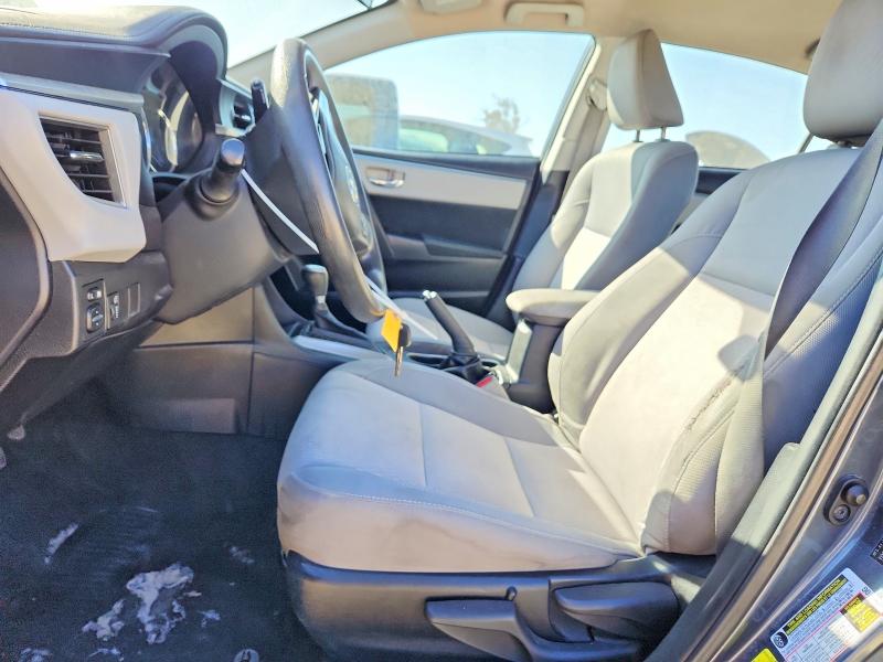 67694226 :رقم المزاد ، 2T1BURHE3FC402630 vin ، 2015 Toyota Corolla مزاد بيع