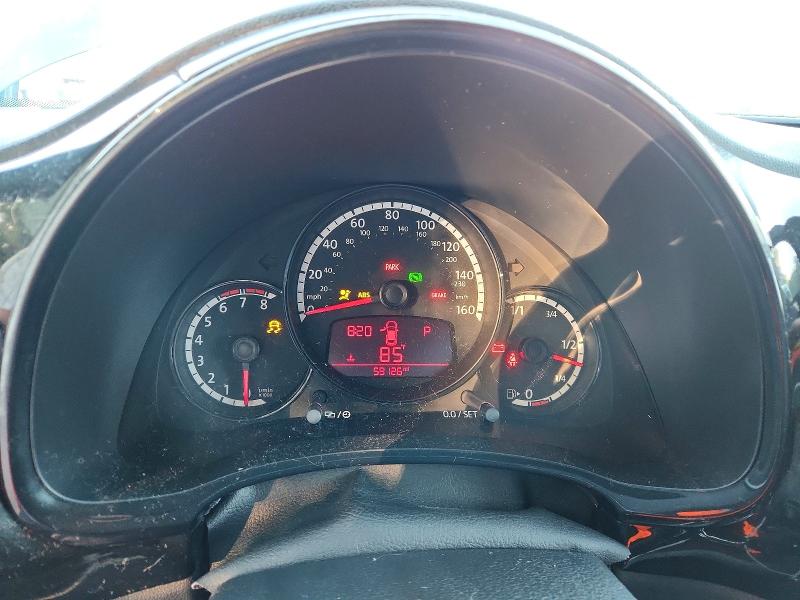 2015 Volkswagen Beetle მანქანა იყიდება აუქციონზე, vin: 3VWF17AT9FM640462        , აუქციონის ნომერი: 68420156