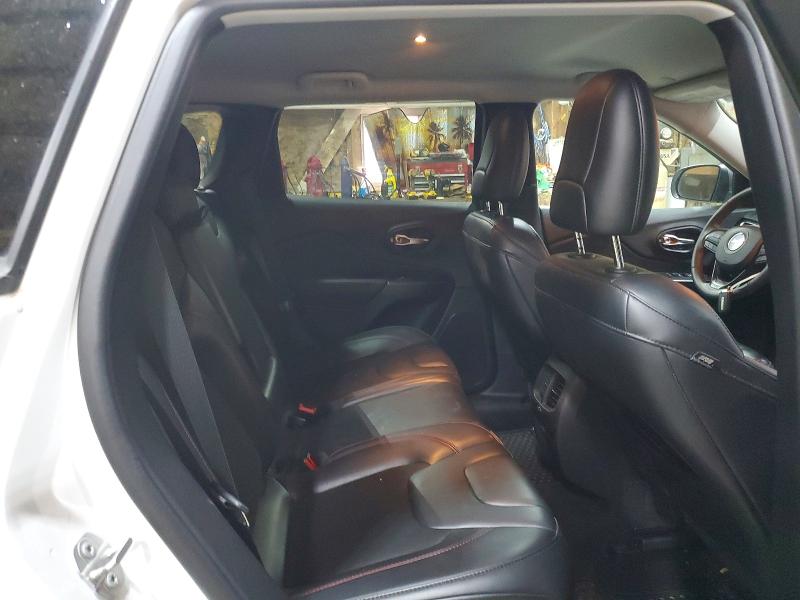 66416526 :رقم المزاد ، 1C4PJMBX0LD613004 vin ، 2020 Jeep Cherokee مزاد بيع
