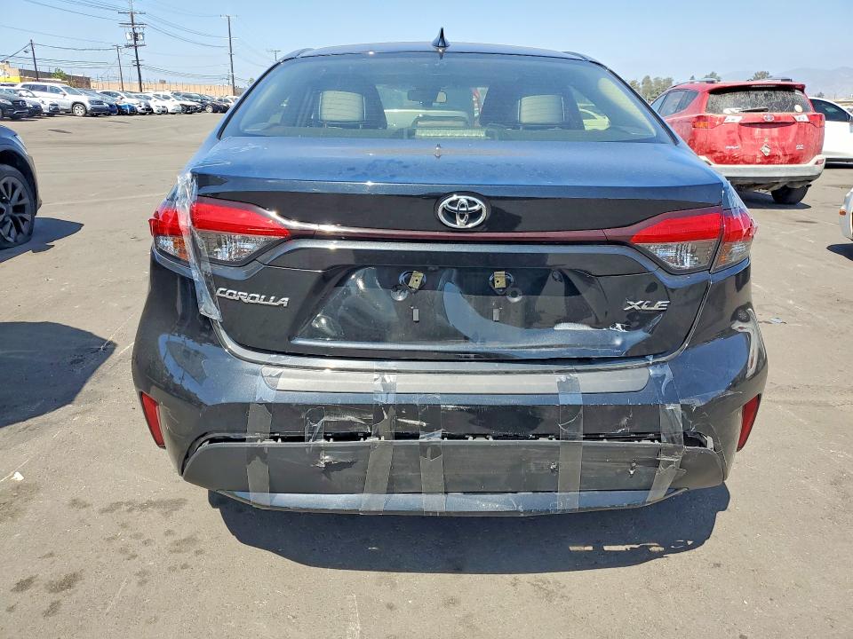 Продажа на аукционе авто 2022 Toyota Corolla, vin: JTDFPMAE3NJ231239, номер лота: 68867336