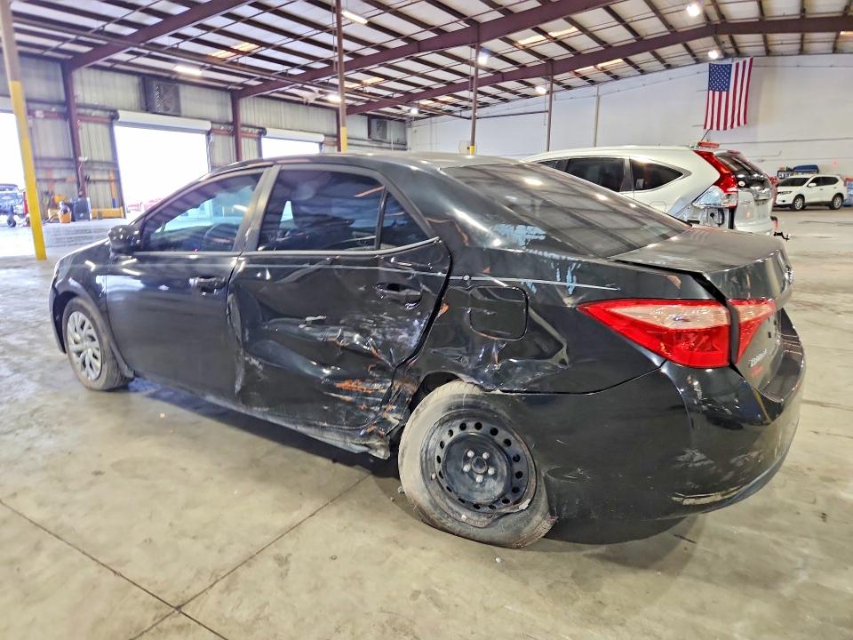 67851326 :رقم المزاد ، 5YFBURHE6KP909127 vin ، 2019 Toyota Corolla مزاد بيع