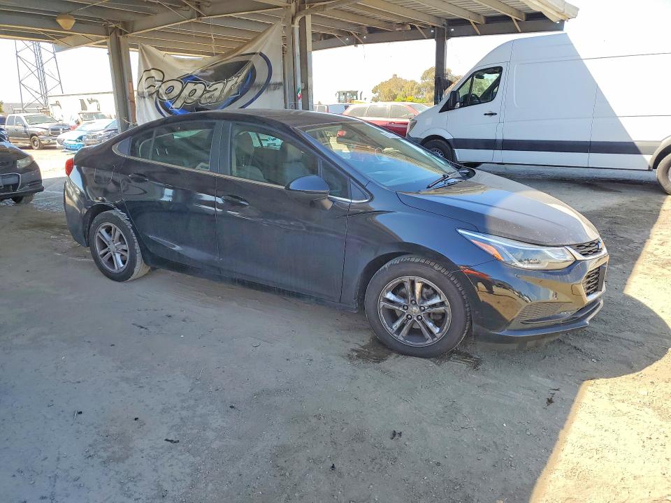 2017 Chevrolet Cruze მანქანა იყიდება აუქციონზე, vin: 1G1BE5SM9H7250937, აუქციონის ნომერი: 69165906