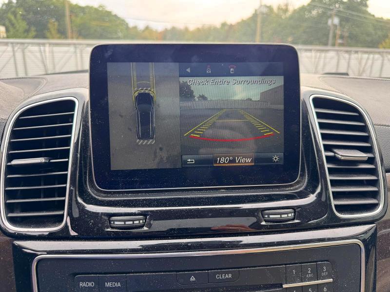 71443146 :رقم المزاد ، 4JGDF6EE7JB003048 vin ، 2018 Mercedes-benz Gls مزاد بيع