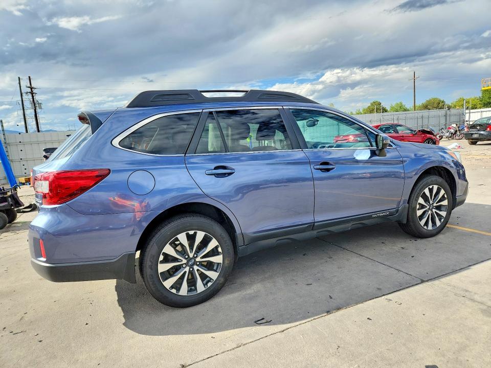 68094606 :رقم المزاد ، 4S4BSALC7F3229812 vin ، 2015 Subaru Outback مزاد بيع
