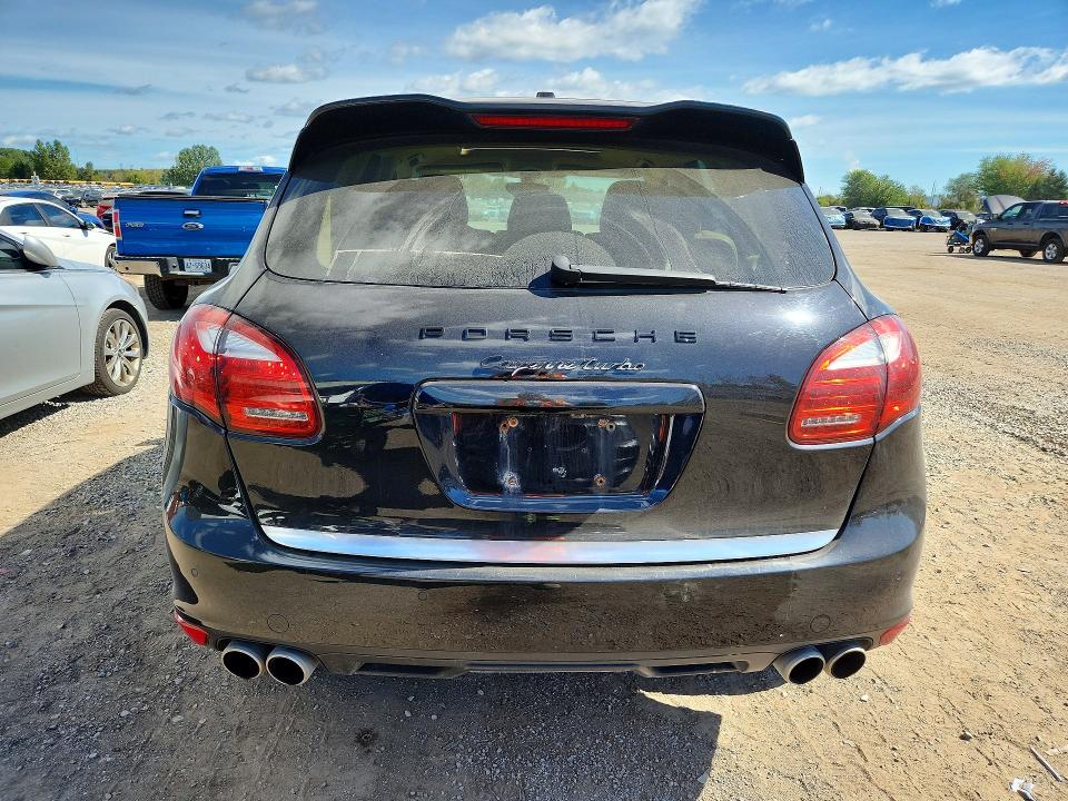 69375096 :رقم المزاد ، WP1AC2A20BLA81606 vin ، 2011 Porsche Cayenne مزاد بيع