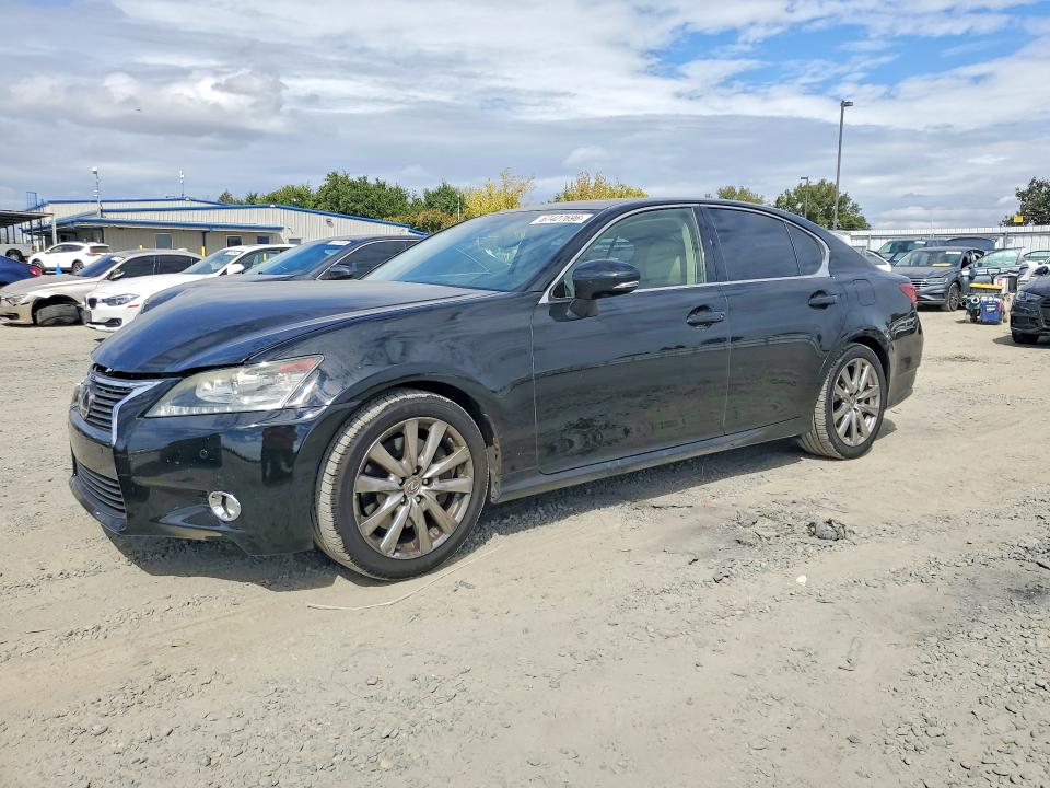67427696 :رقم المزاد ، JTHBE1BL7D5010359 vin ، 2013 Lexus Gs مزاد بيع