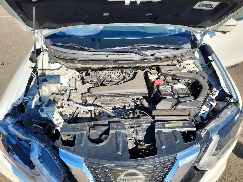 2017 Nissan Rogue მანქანა იყიდება აუქციონზე, vin: JN8AT2MV7HW285628, აუქციონის ნომერი: 68352496