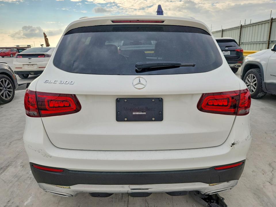 Продажа на аукционе авто 2021 Mercedes-benz Glc, vin: W1N0G8DB0MV272684, номер лота: 70685136