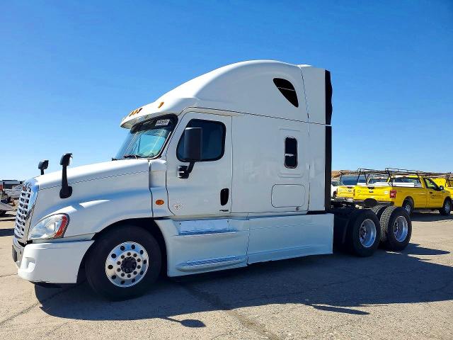 2014 Freightliner Cascadia მანქანა იყიდება აუქციონზე, vin: 3AKJGLD52ESFV9322, აუქციონის ნომერი: 66855006