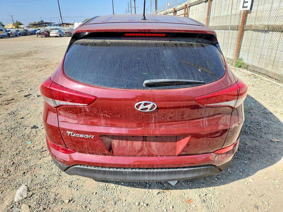 70673686 :رقم المزاد ، KM8J23A47JU610162 vin ، 2018 Hyundai Tucson مزاد بيع