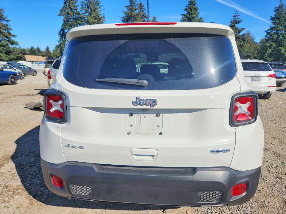70642766 :رقم المزاد ، ZACNJDB15NPN78903 vin ، 2022 Jeep Renegade مزاد بيع