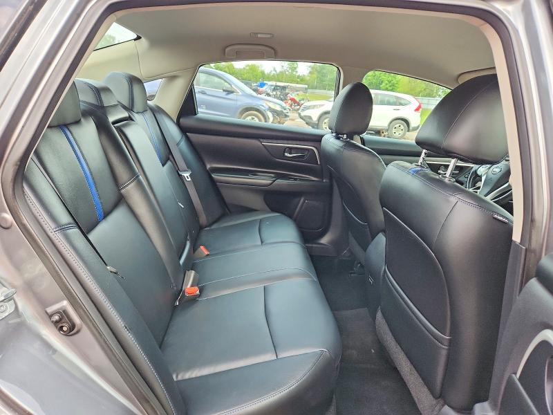 2018 Nissan Altima მანქანა იყიდება აუქციონზე, vin: 1N4AL3AP1JC135941, აუქციონის ნომერი: 67543776