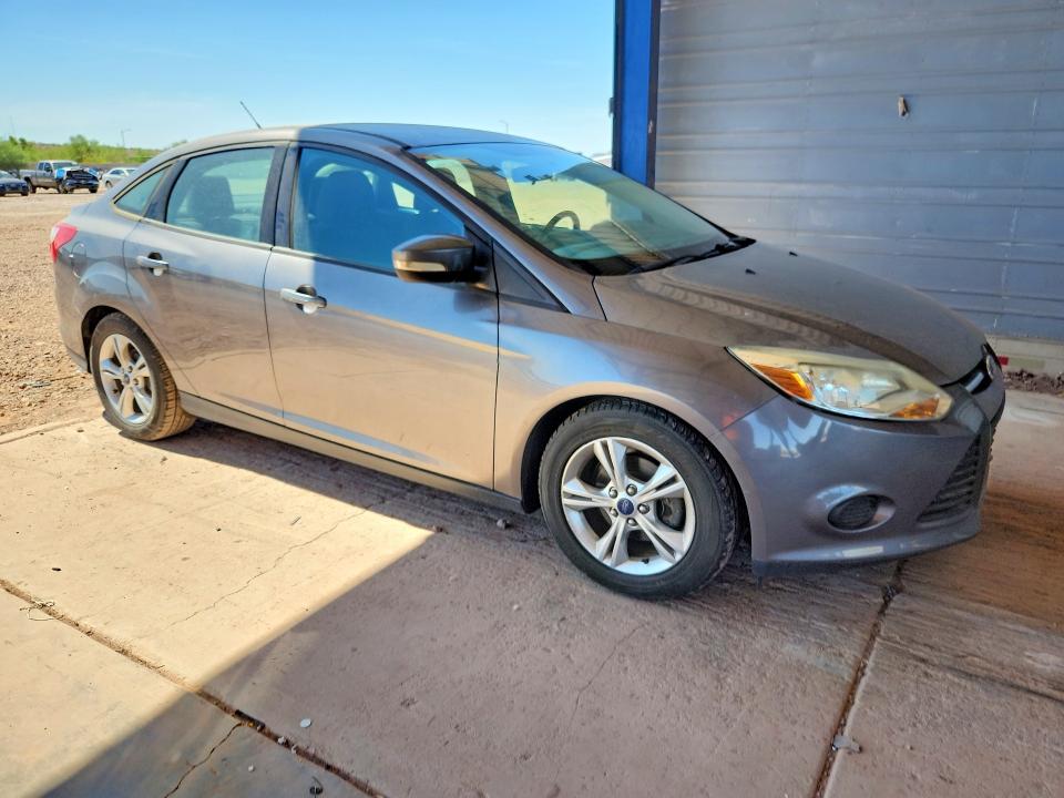 67752826 :رقم المزاد ، 1FADP3F2XEL129592 vin ، 2014 Ford Focus مزاد بيع