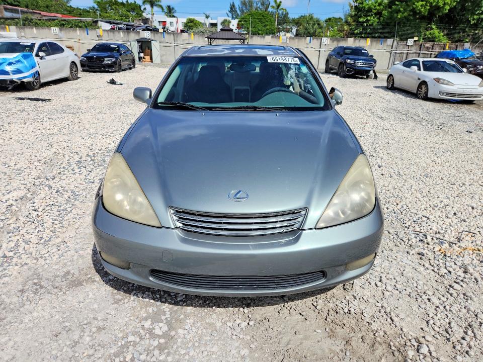 69199776 :رقم المزاد ، JTHBF30G220054181 vin ، 2002 Lexus Es مزاد بيع