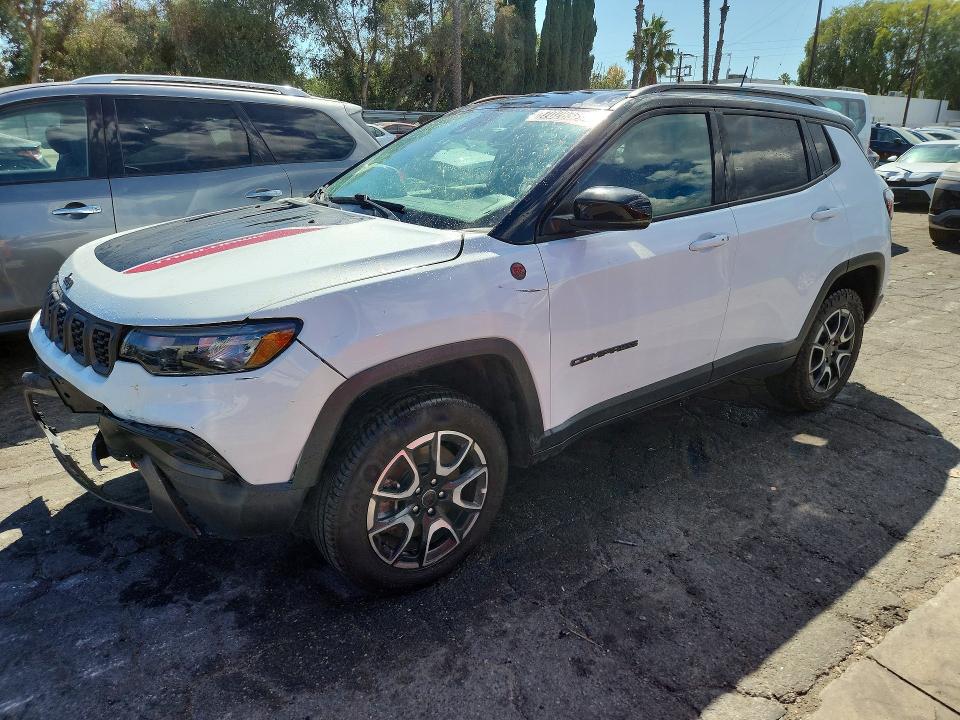 Auction sale of the 2025 Jeep Compass, vin: 3C4NJDDN6ST557372, lot number: 70283786