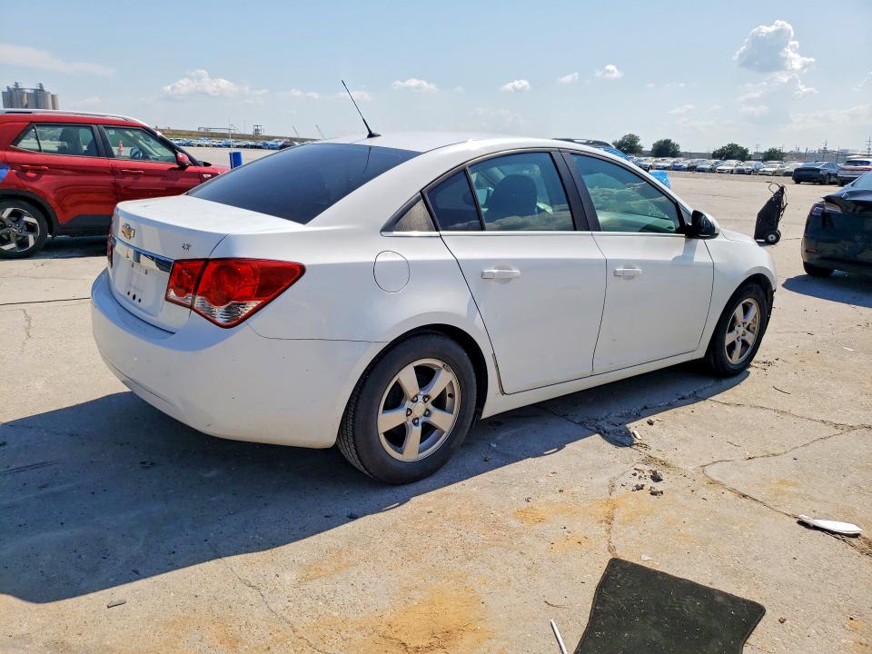 70403476 :رقم المزاد ، 1G1PK5SB7E7395614 vin ، 2014 Chevrolet Cruze مزاد بيع
