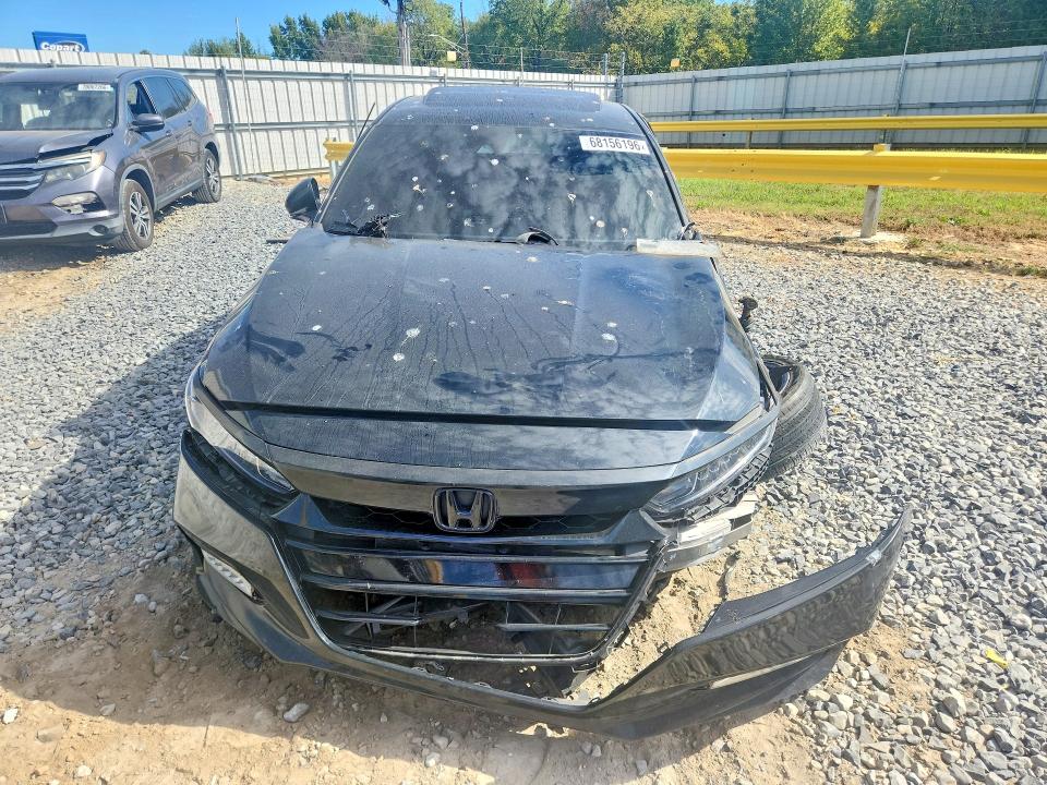 2020 Honda Accord მანქანა იყიდება აუქციონზე, vin: 1HGCV2F35LA019607, აუქციონის ნომერი: 68156196
