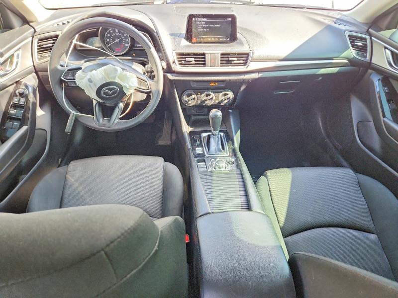 68374646 :رقم المزاد ، 3MZBN1U71JM258661 vin ، 2018 Mazda 3 مزاد بيع