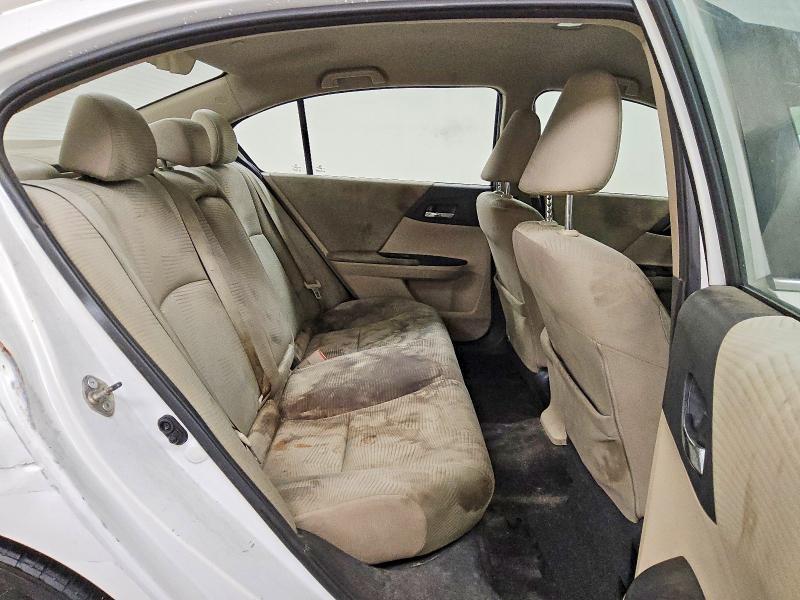 Auction sale of the 2016 Honda Accord, vin: 1HGCR2F34GA246460, lot number: 68232276