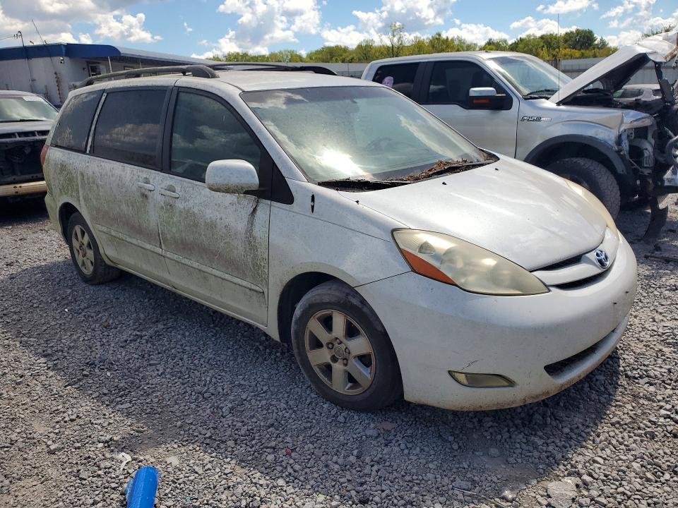 Продажа на аукционе авто 2008 Toyota Sienna, vin: 5TDZK22C08S210255, номер лота: 68266066