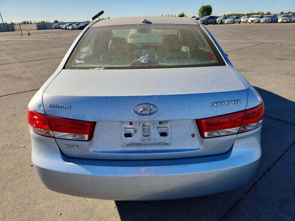 70011096 :رقم المزاد ، 5NPEU46CX8H330083 vin ، 2008 Hyundai Sonata مزاد بيع